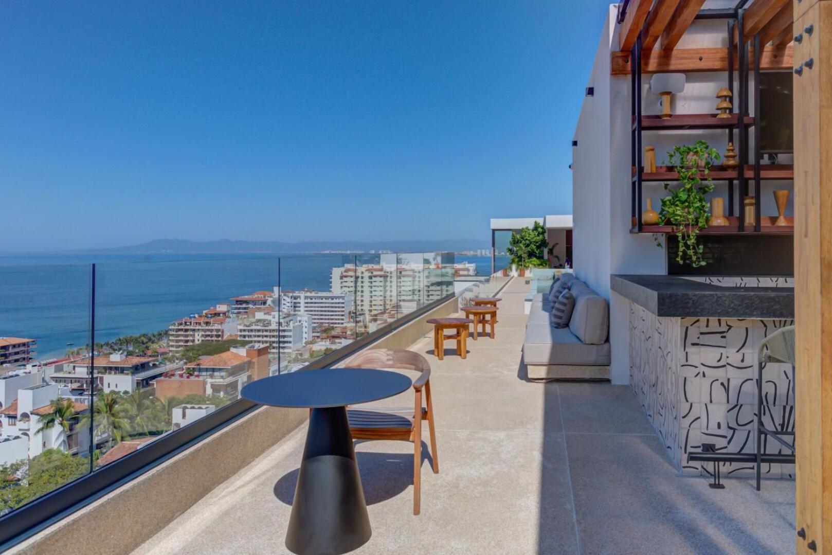 Sail View 105 Vallarta, Ocean View 푸에르토 발라타 외부 사진